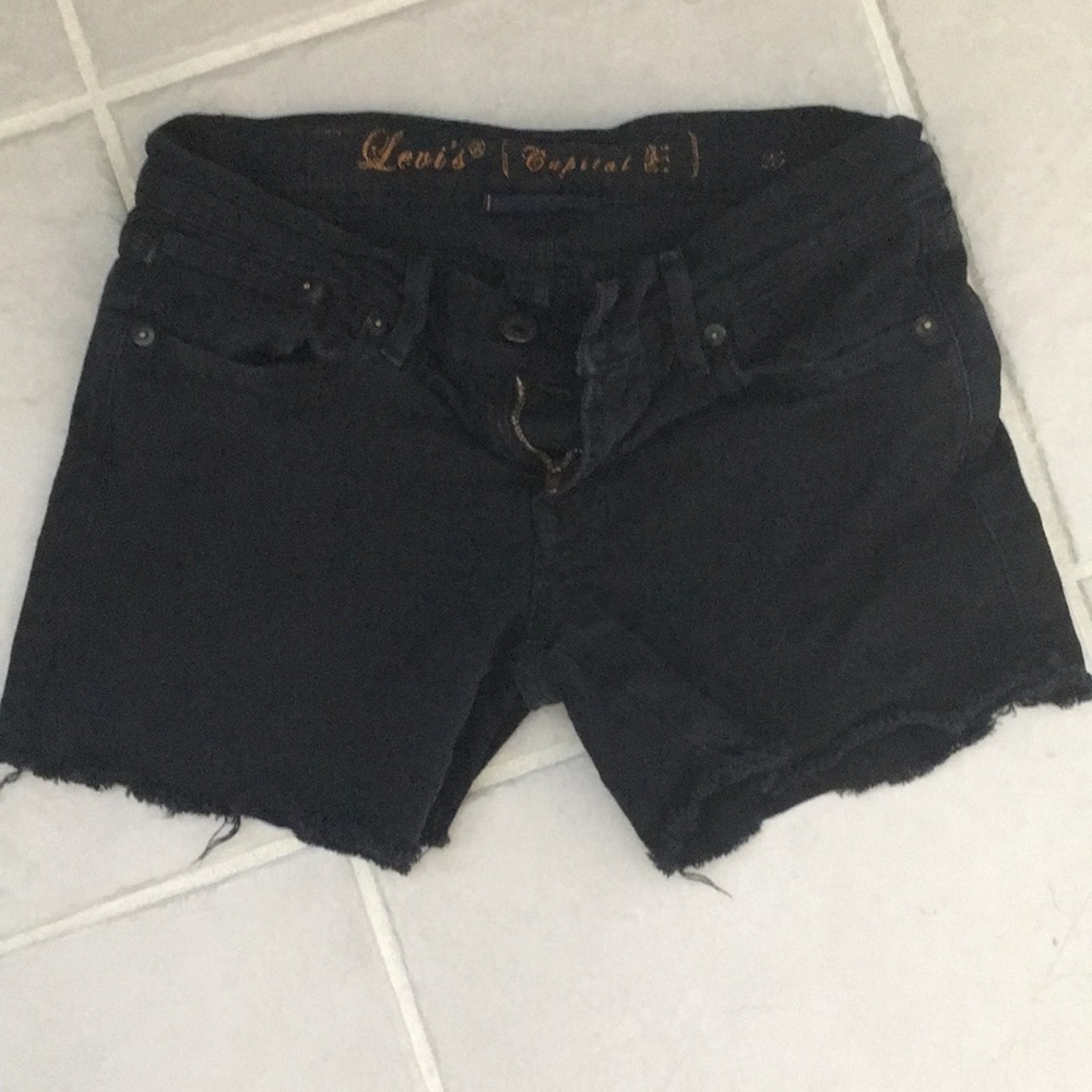 Levi’s cut off black jean shorts - size 26